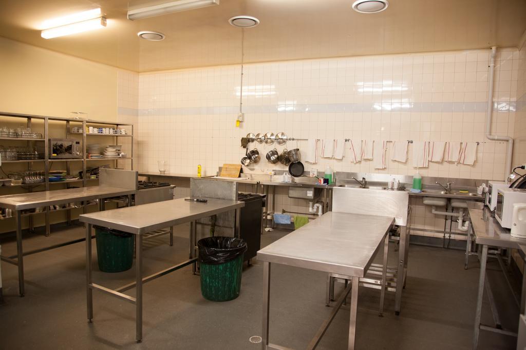 Fremantle Hostel Bagian luar foto
