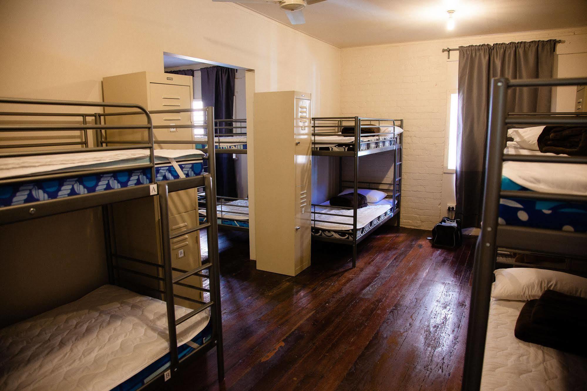 Fremantle Hostel Bagian luar foto